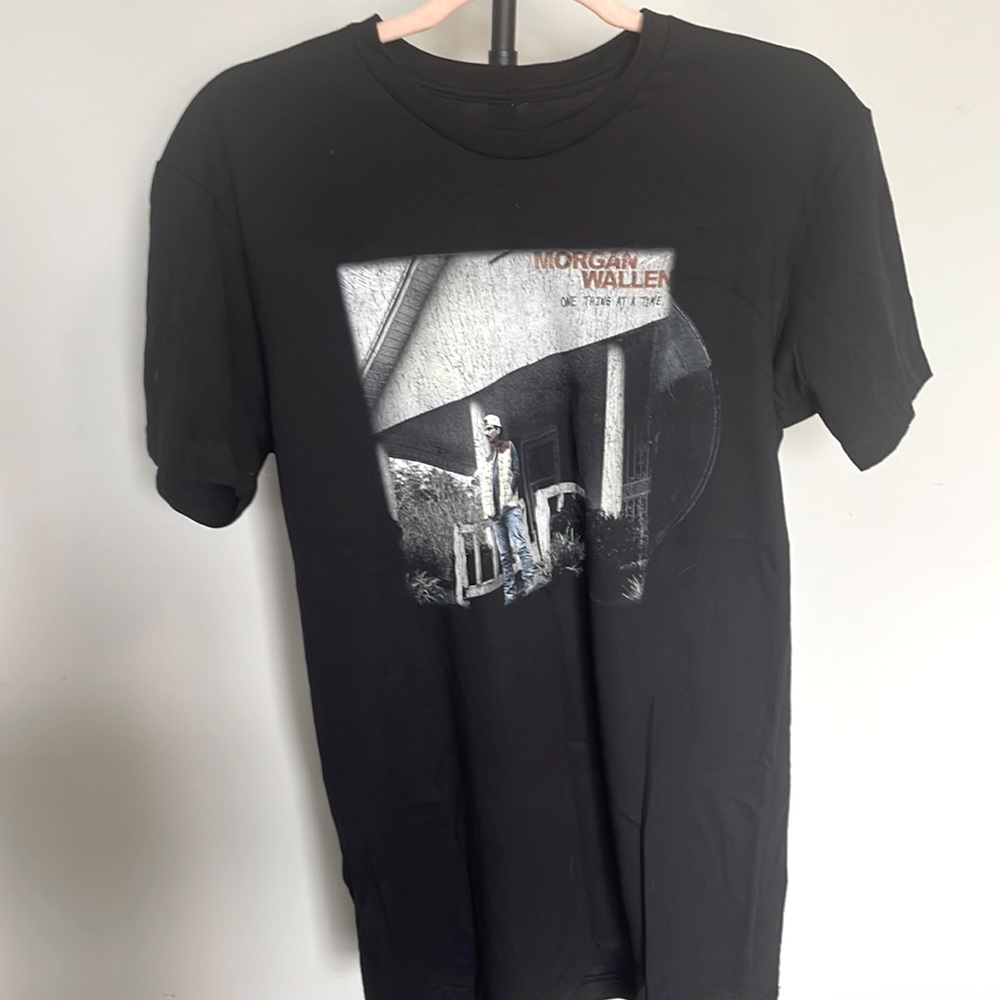 Morgan Wallen “One Thing at a Time” Tour shirt